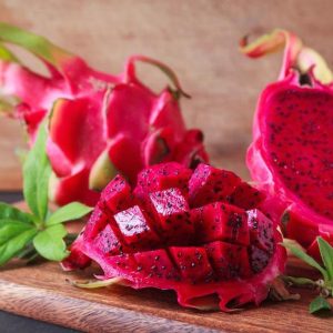 Aprenda a fazer sorvete de pitaya caseiro fácil e rápido